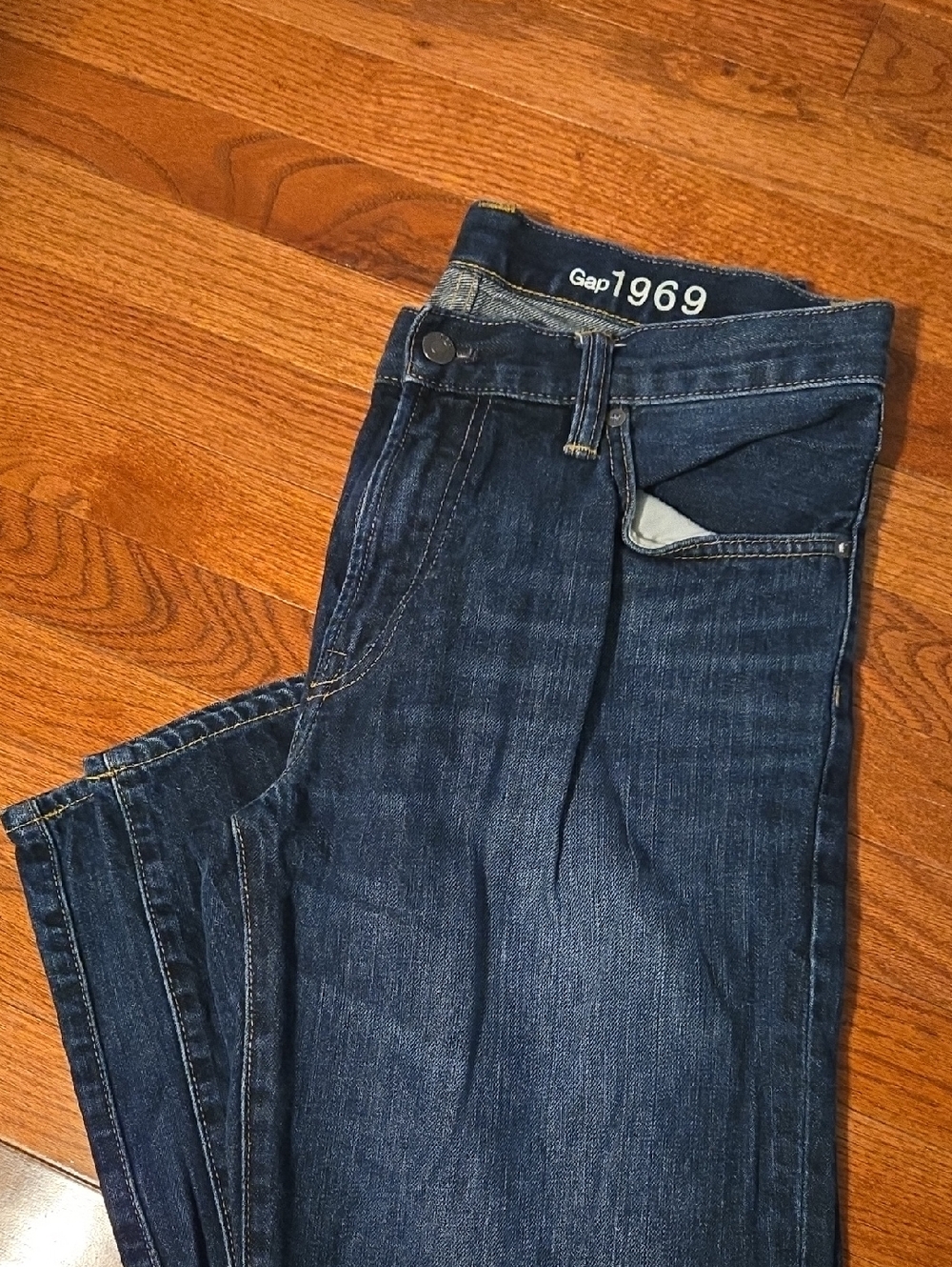 GAP Men's Jeans in Dark Blue Straight Slim